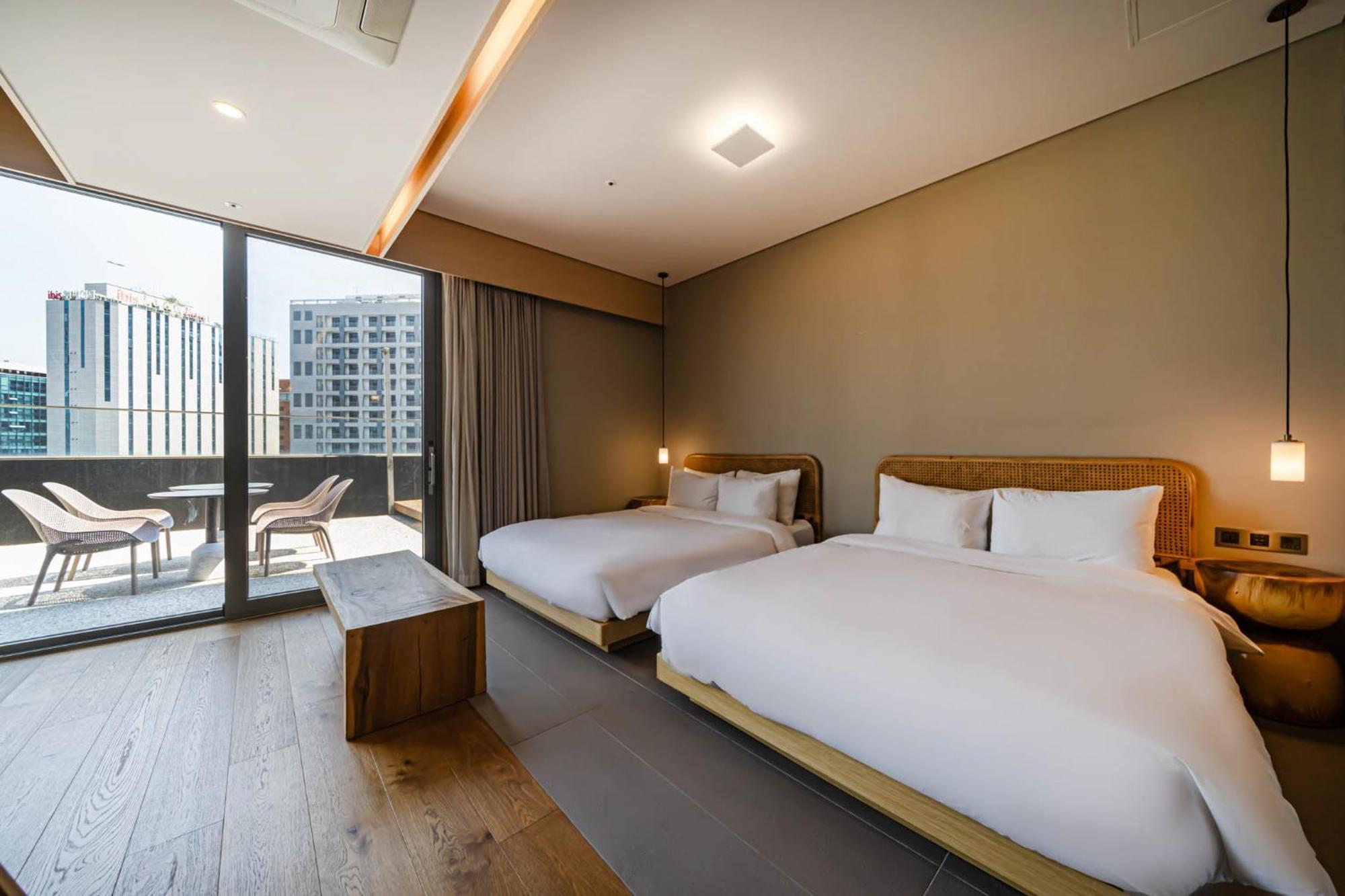 Hound Hotel Haeundae Signature Busan Exterior photo